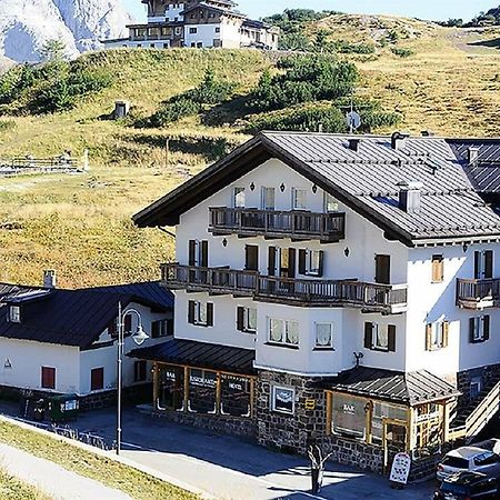 Alpenrose Hotel San Martino Di Castrozza Bagian luar foto